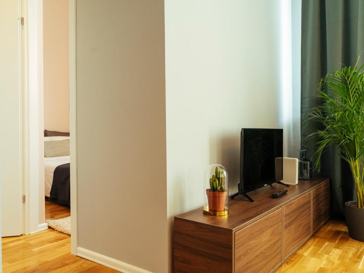 Beautiful Apartment - Top Location - Amazing Balcony Букурещ Екстериор снимка