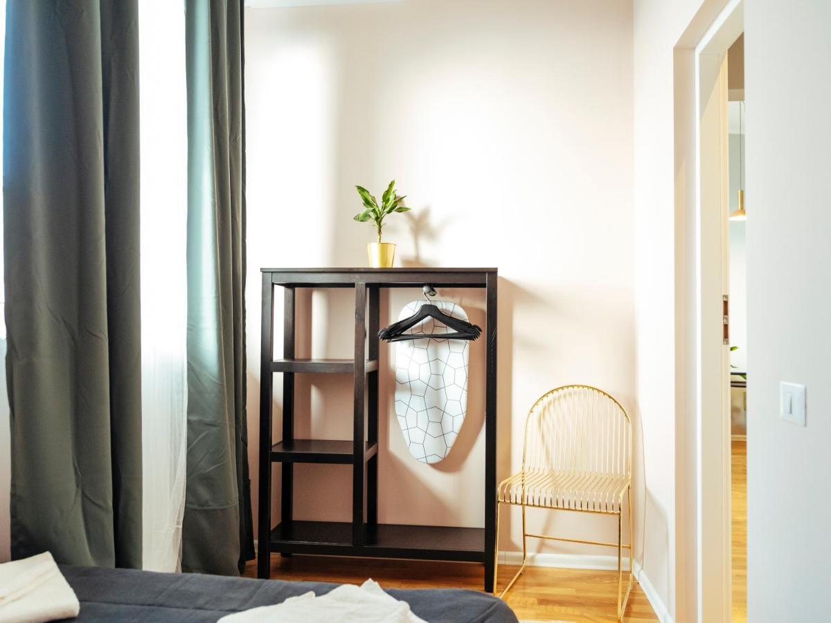 Beautiful Apartment - Top Location - Amazing Balcony Букурещ Екстериор снимка