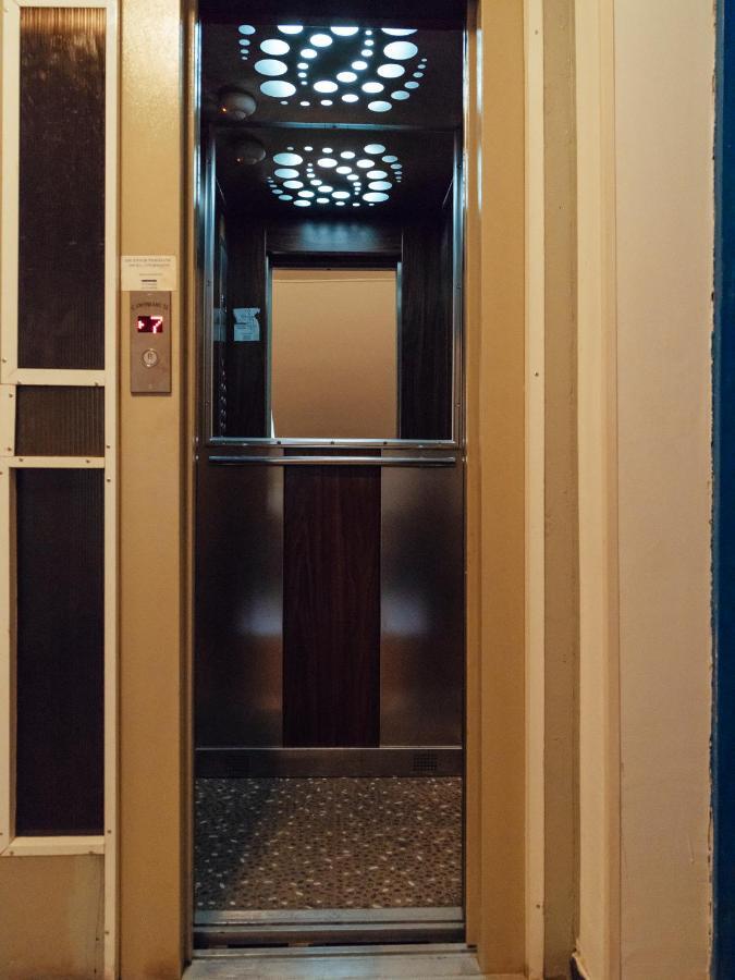 Beautiful Apartment - Top Location - Amazing Balcony Букурещ Екстериор снимка